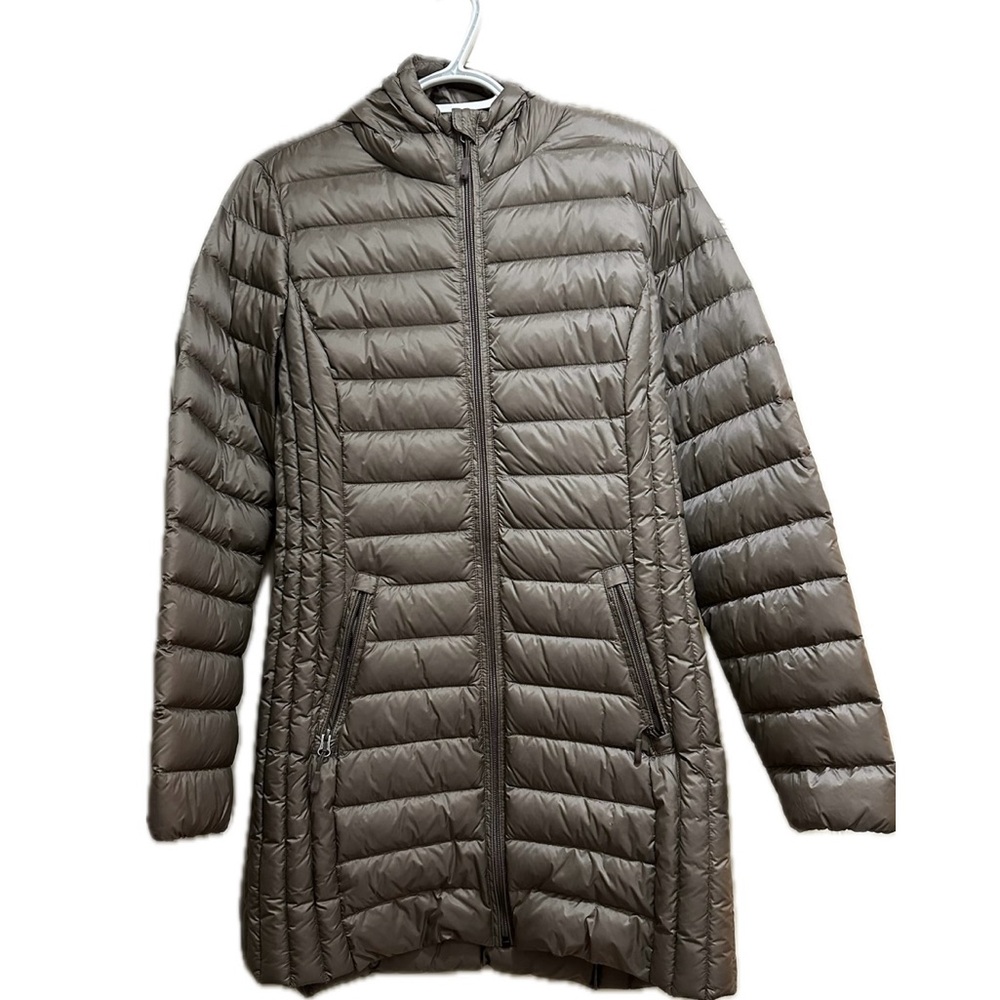 Uniqlo Taupe Puffer Jacket